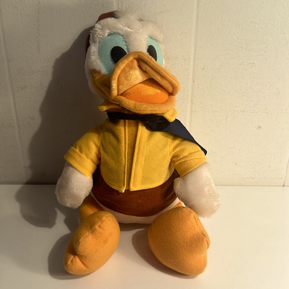 RARE HARD TO FIND Vtg 1989 Donald Duck Plush MGM Opening Walt Disney Dinseyland